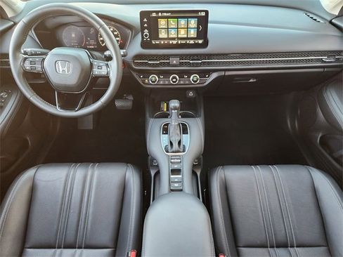 Used 2023 Honda HR-V EX-L image 10