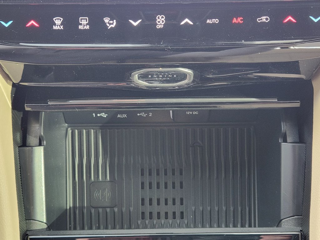 New 2027 Jeep Grand Cherokee Limited RWD image 14