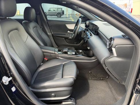 Used 2020 Mercedes-Benz A 220 image 14