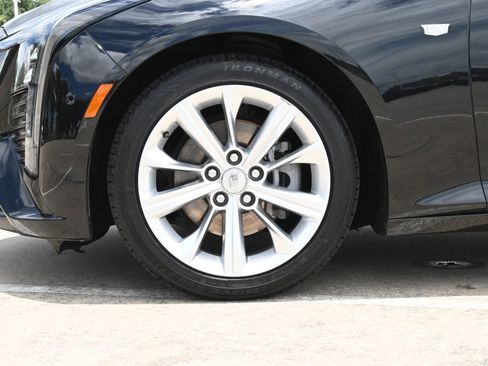 Used 2025 Cadillac CT5 Premium Luxury RWD image 29