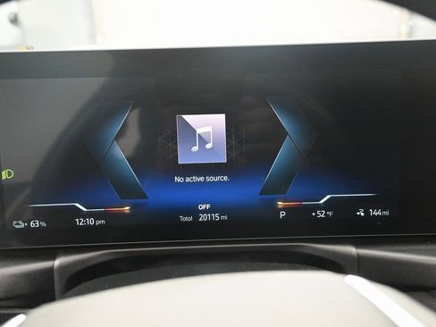 Used 2022 BMW i4 eDrive40 w/ Premium Package image 18