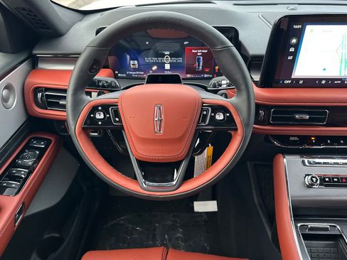 New 2026 Lincoln Aviator Reserve image 15
