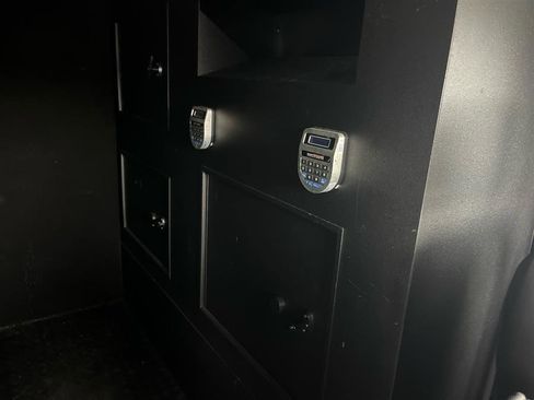 Used 2023 Mercedes-Benz Sprinter 2500 image 20