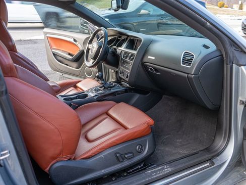 Used 2011 Audi S5 Premium Plus image 16