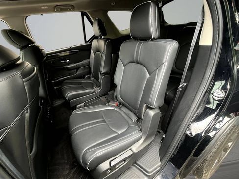 Used 2024 Honda Pilot Elite image 24