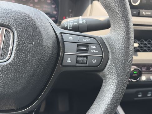 Certified 2025 Honda Accord SE image 20