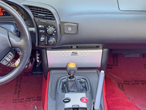 Used 2005 Honda S2000 image 23