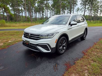 Used 2022 Volkswagen Tiguan SE