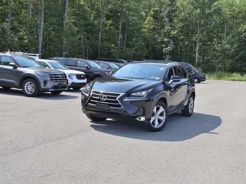 Used 2017 Lexus NX 200t AWD w/ Premium Package image 2