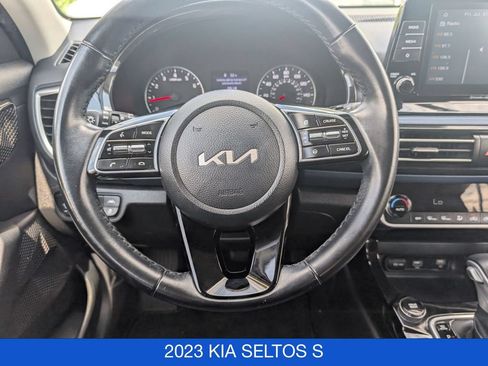 Used 2023 Kia Seltos S AWD/4WD image 18