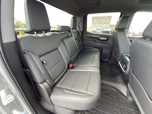 New 2026 GMC Sierra 1500 SLT AWD/4WD image 19