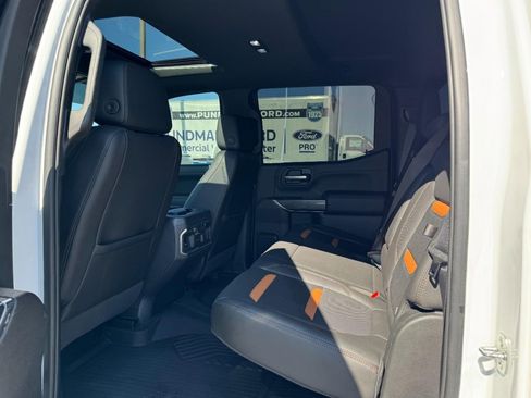 Used 2020 GMC Sierra 1500 AT4 w/ Off-Road Performance Package AWD/4WD image 7