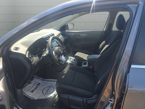 Used 2019 Nissan Rogue Sport S w/ Appearance Package AWD/4WD image 12