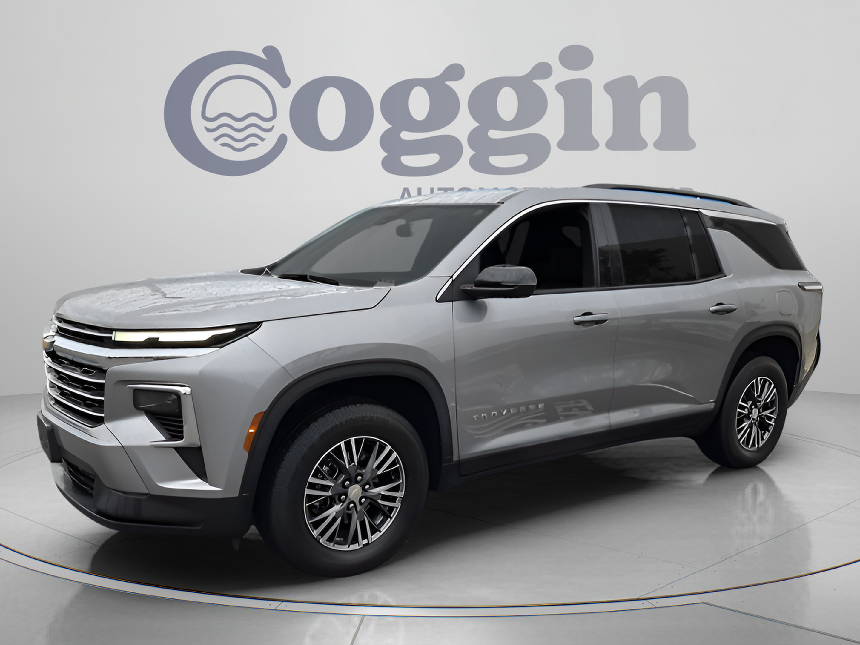 Used 2025 Chevrolet Traverse LT AWD/4WD image 1