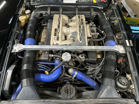 Used 1988 Porsche 928 S4 image 25