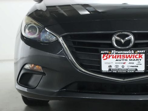 Used 2016 MAZDA MAZDA3 i Sport w/ Preferred Equipment Package FWD image 6