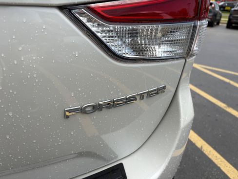Used 2024 Subaru Forester Premium w/ POP Package 1 AWD/4WD image 7