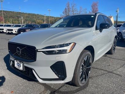 New 2026 Volvo XC60 T8 Plus w/ Protection Package Premier