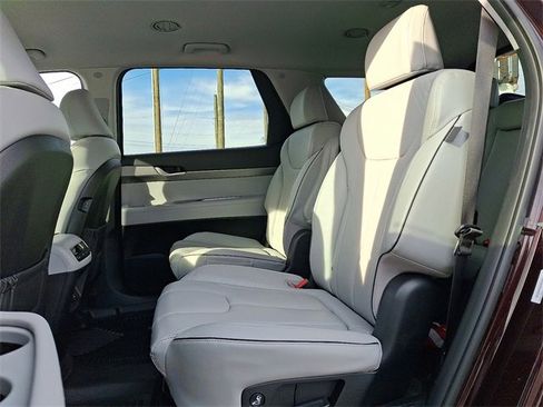 Used 2025 Hyundai Palisade SEL image 10
