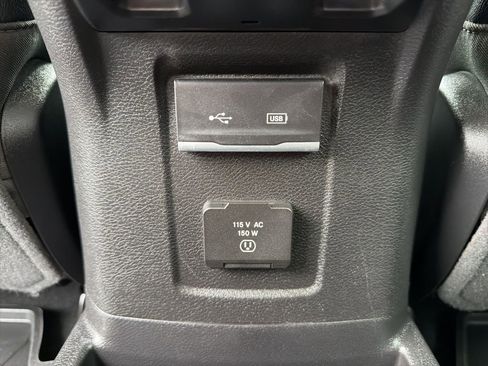 Used 2018 Jeep Wrangler Unlimited Rubicon image 28