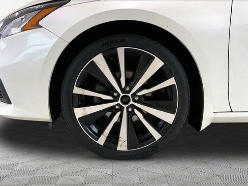 Used 2020 Nissan Altima 2.5 SR AWD/4WD image 21