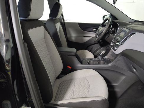 Used 2024 Chevrolet Equinox LS w/ Driver Confidence II Package AWD/4WD image 21