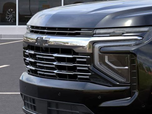 New 2026 Chevrolet Suburban Premier image 13