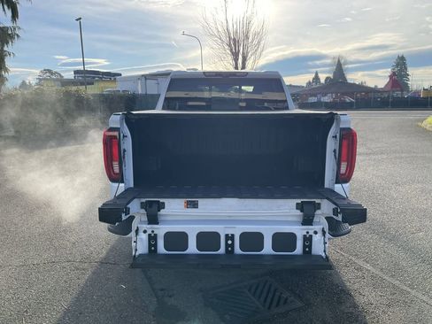 New 2026 GMC Sierra 1500 Denali w/ Denali Reserve Package AWD/4WD image 27