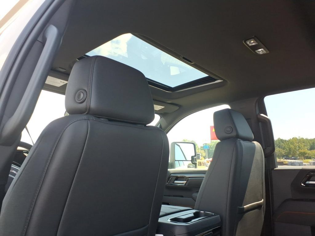 New 2026 GMC Sierra 2500 AT4 w/ Max Trailering Package AWD/4WD image 16