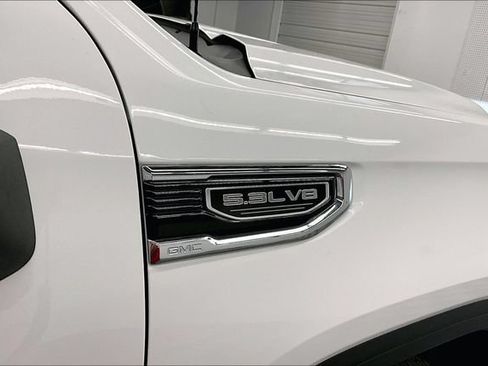 Used 2024 GMC Sierra 1500 SLE w/ Preferred Package AWD/4WD image 11