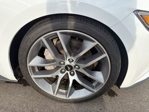 Used 2015 Ford Mustang GT Premium w/ Equipment Group 401A RWD image 7