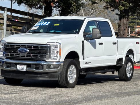 Certified 2023 Ford F350 XLT image 8