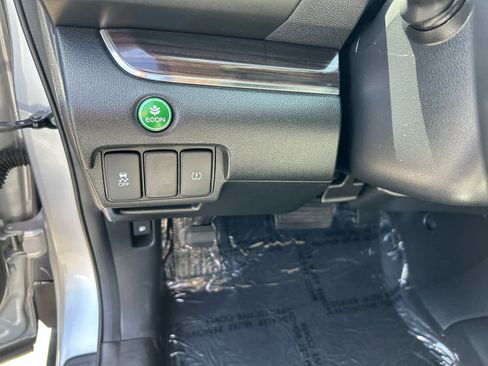 Used 2015 Honda CR-V EX-L image 13