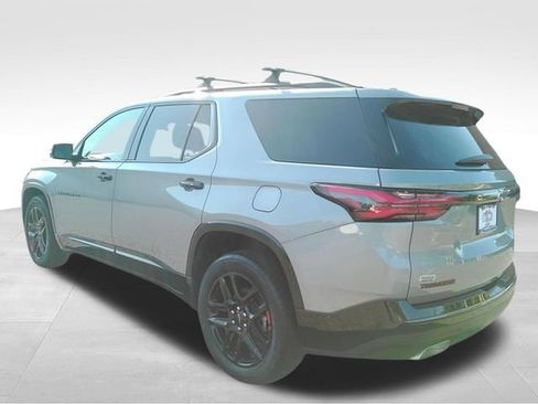 Used 2023 Chevrolet Traverse Premier w/ Redline Edition AWD/4WD image 5