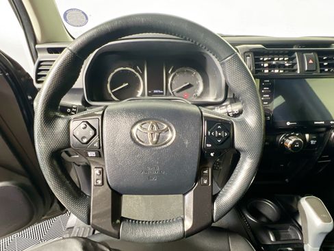 Used 2023 Toyota 4Runner TRD Off-Road Premium w/ Moonroof Package AWD/4WD image 16