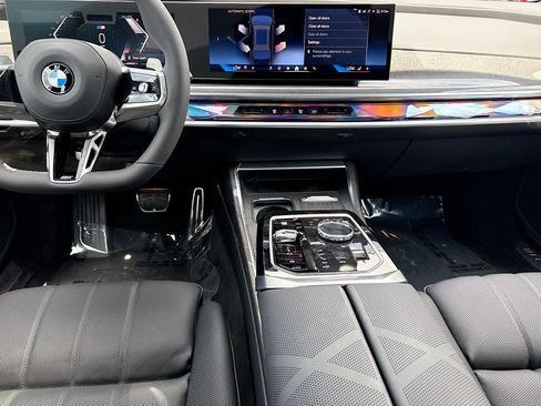 New 2026 BMW 760i xDrive w/ Executive Package AWD/4WD image 19