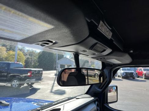 Used 2020 Jeep Wrangler Unlimited Sport S image 15