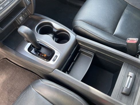 Used 2018 Honda Pilot EX-L image 9