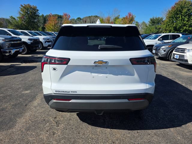 Used 2026 Chevrolet Equinox LT w/ LPO, Floor Liner Package AWD/4WD image 3
