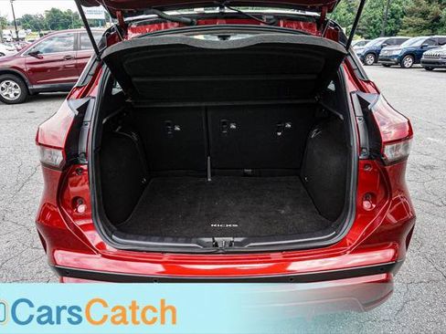 Used 2022 Nissan Kicks SR w/ Premium Package FWD image 37