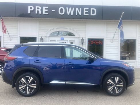 Used 2021 Nissan Rogue Platinum AWD/4WD image 4