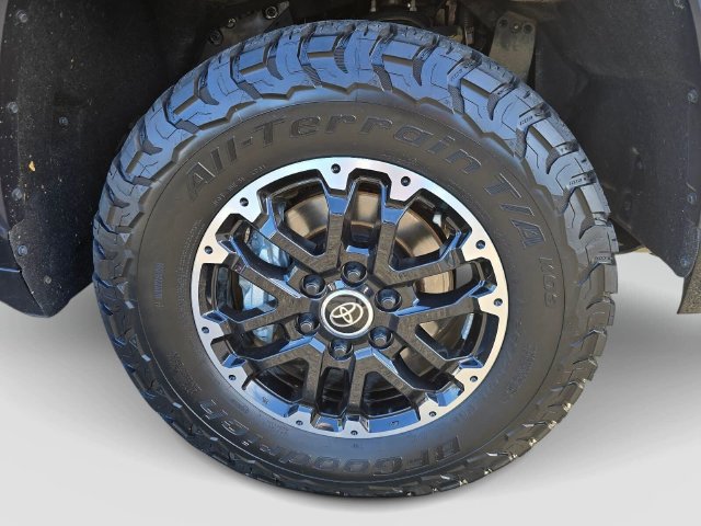 Used 2024 Toyota Tundra SR5 AWD/4WD image 9