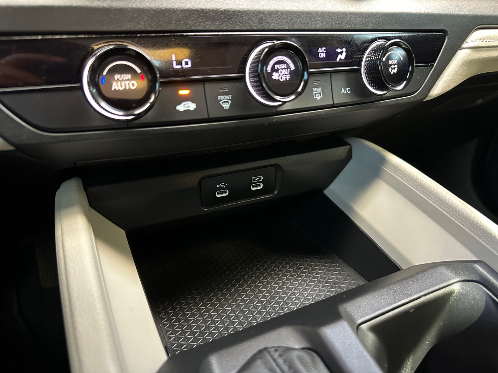 Used 2024 Honda Accord LX image 23