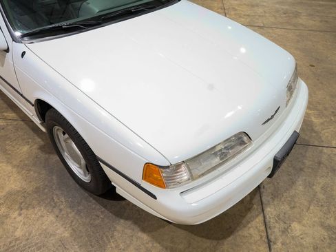 Used 1993 Ford Thunderbird Super RWD image 18