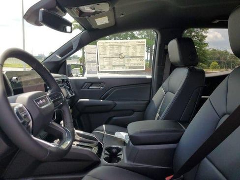 New 2026 GMC Canyon Elevation w/ Convenience Package RWD image 17
