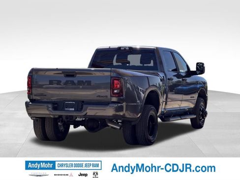 New 2026 RAM 3500 Big Horn AWD/4WD image 8