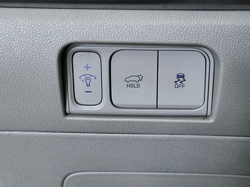 Used 2025 Kia Sorento EX w/ Panoramic Sunroof Package FWD image 17