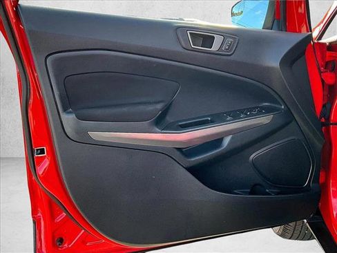 Used 2021 Ford EcoSport SE image 18
