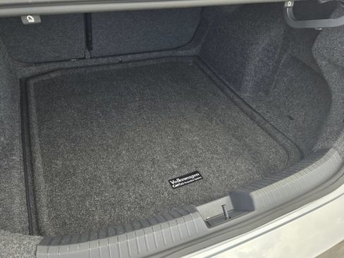 Certified 2023 Volkswagen Jetta Sport FWD image 14