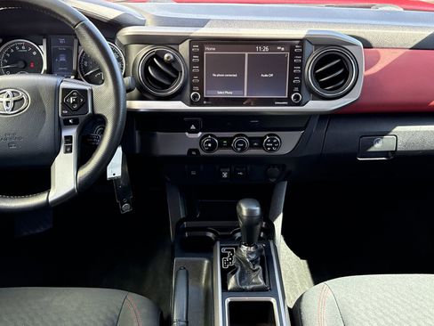 Used 2020 Toyota Tacoma SR5 image 13